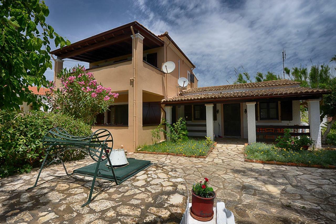 Villa Sofia Agios Georgios  Eksteriør billede